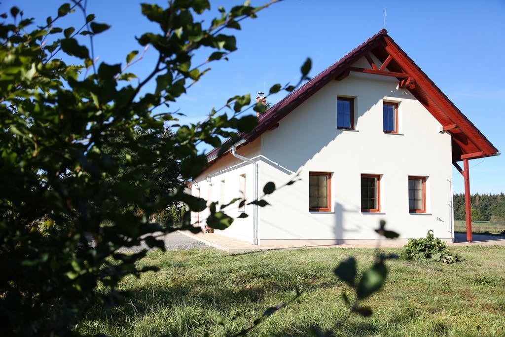 Penzion Recall 호텔 Troskovice 외부 사진